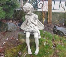 Steinguss Flower Fairy Rainfarn