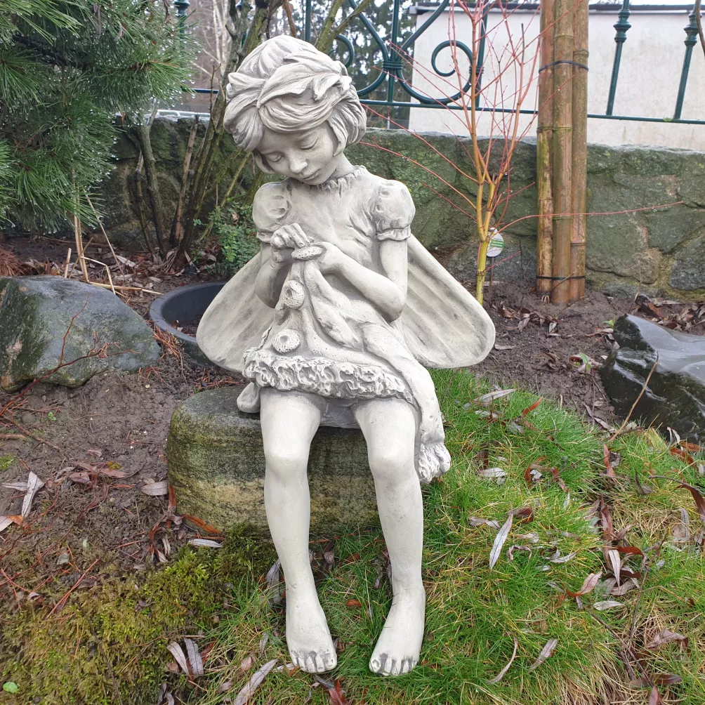 Steinguss Flower Fairy Rainfarn